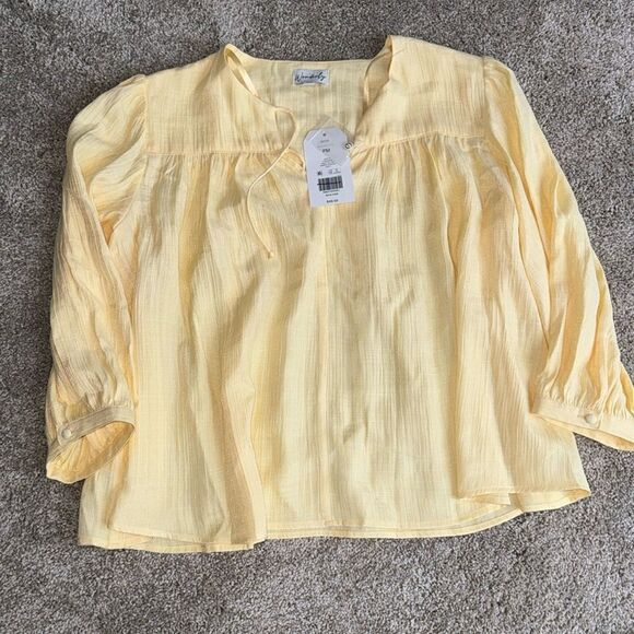 NWT WONDERLY FREE YELLOW TUNIC TOP SIZE PM - Picture 1 of 4